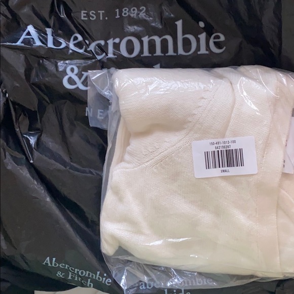 Abercrombie Knit Tank And Cardigan Set 